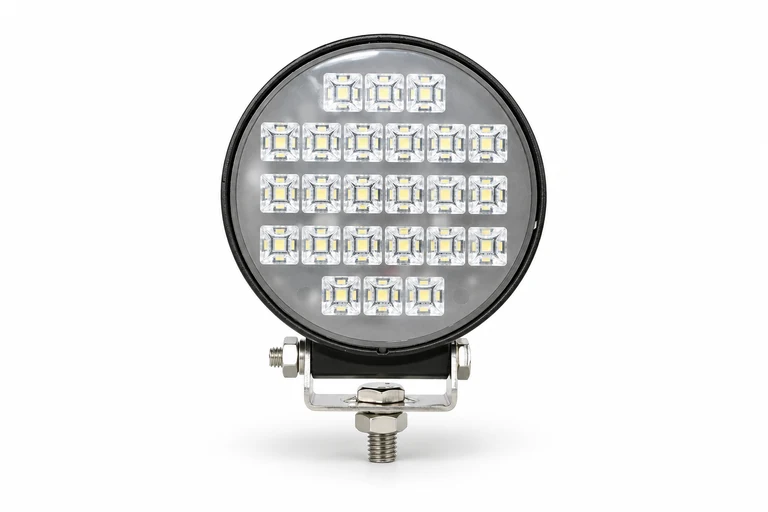 Product presentation based on NOVA imagery: NOVA NW-C24 work lamp with handle options