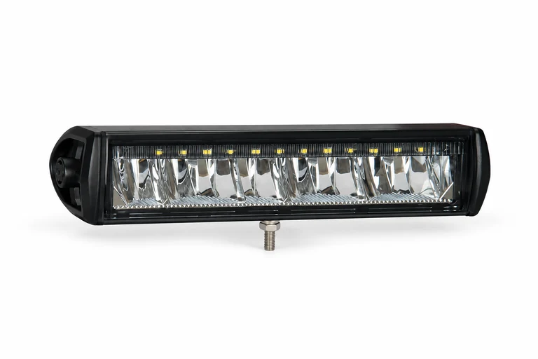 Product presentation based on NOVA imagery: NOVA NW-S36 high-beam bar with position light
