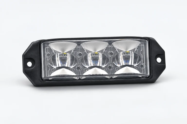 Product presentation based on NOVA imagery: NOVA V3 surface-mount warning lighthead
