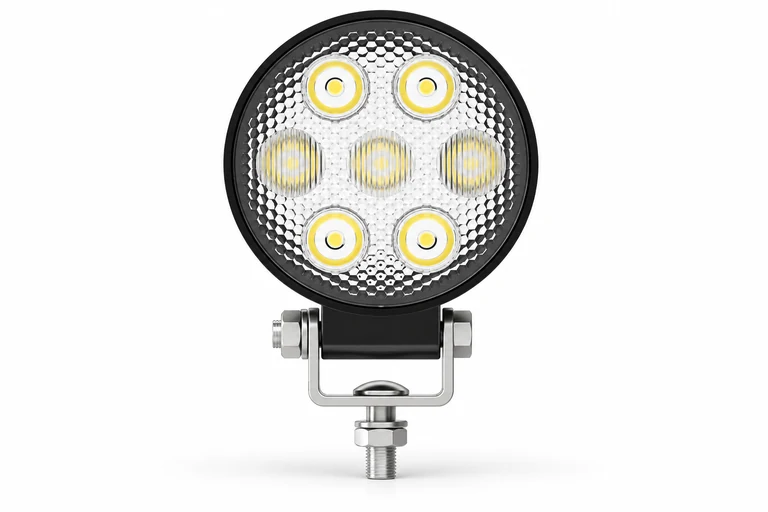 Product presentation based on NOVA imagery: NOVA NW-S7 combo-beam work-light reference