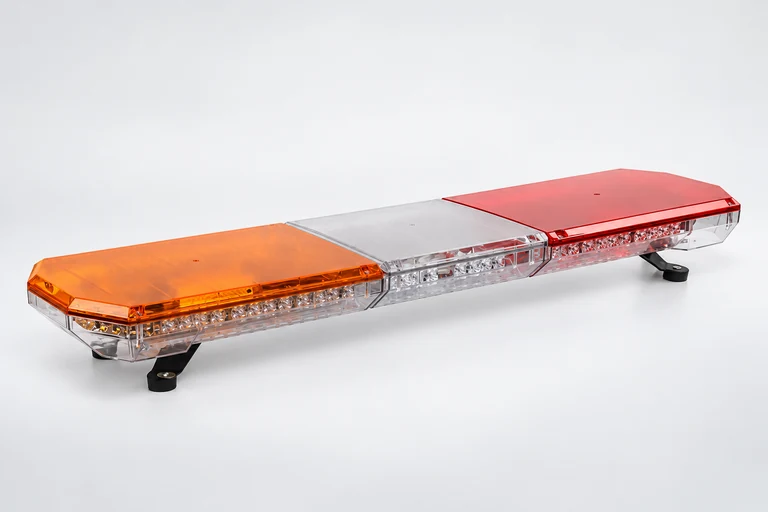 Product presentation based on NOVA imagery: NOVA NV-TPL / TPL modular lightbar